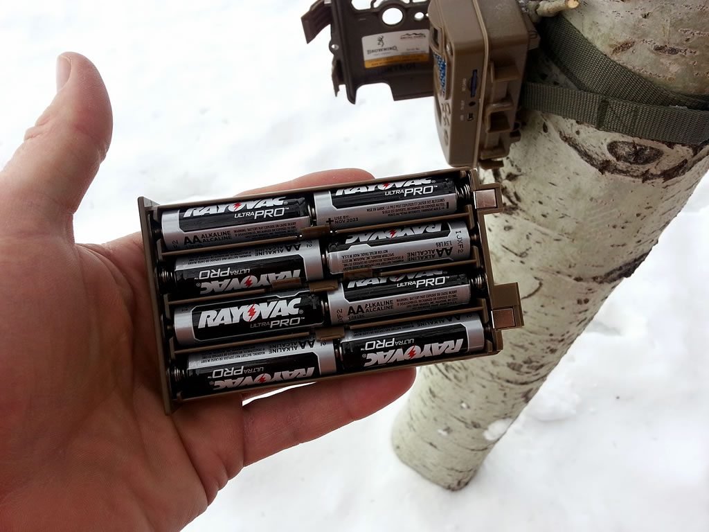 trail cameras batteries